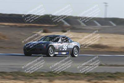 media/Nov-17-2024-CalClub SCCA (Sun) [[5252d9c58e]]/Around the Pits/